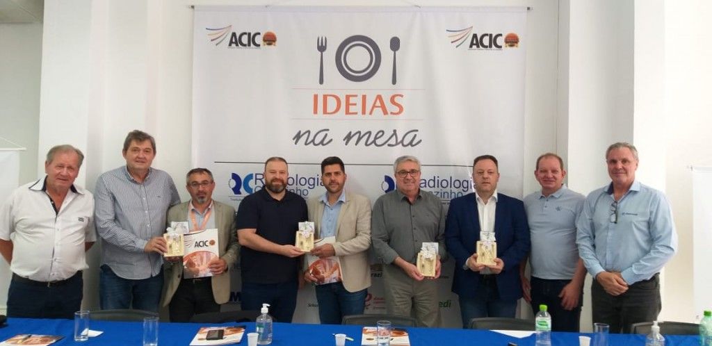 Atitus participa de reunião-almoço promovida pela ACIC