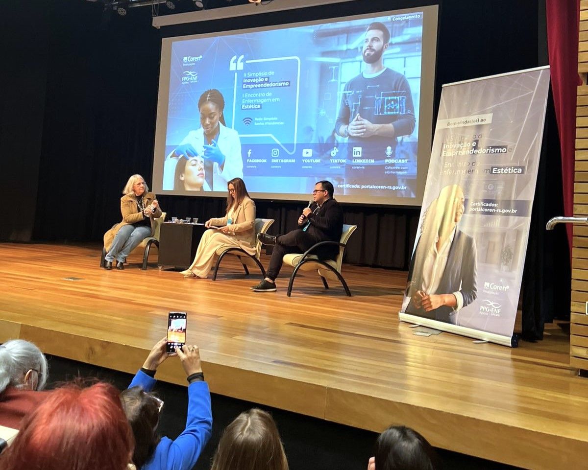 Coordenador da Enfermagem é painelista no II Simpósio de Inovação e Empreendedorismo do Coren/RS