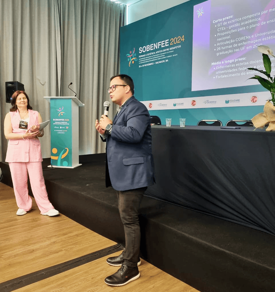Coordenador da Enfermagem debate em evento nacional, na Bahia