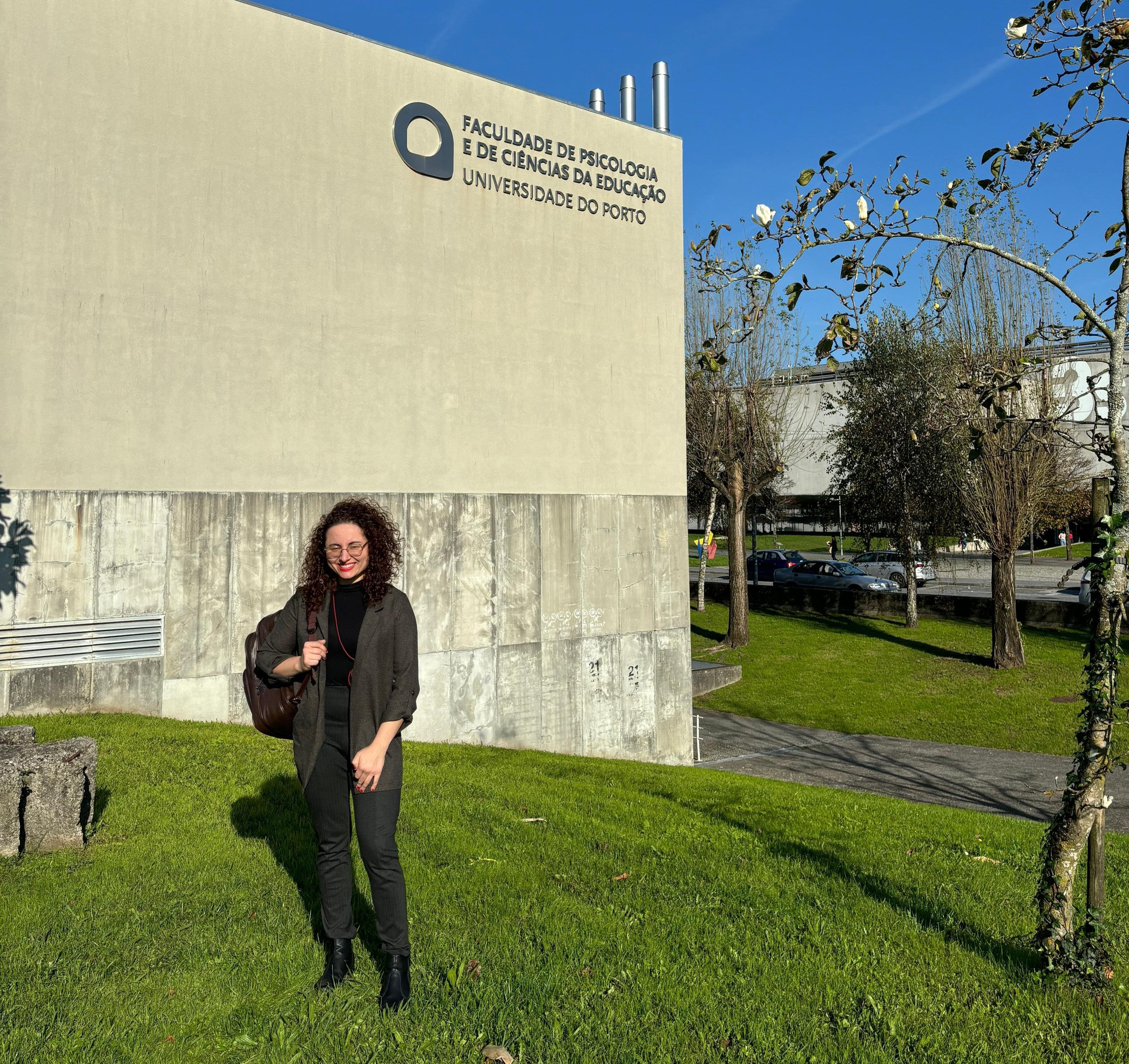 Docente de Psicologia participa de Mobilidade Acadêmica em Portugal