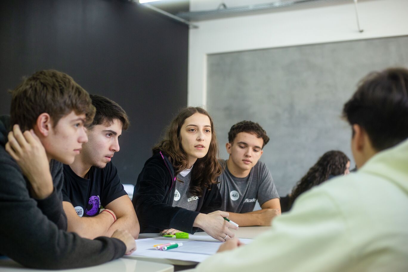 Atitus Lab abre portas a estudantes do Ensino Médio e realiza hackathon sobre enchentes