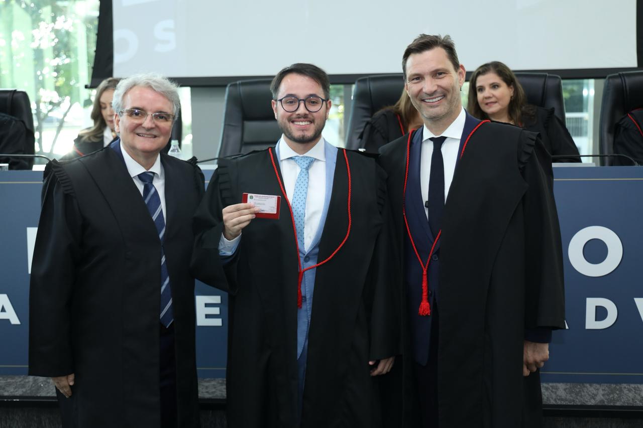 Egresso é primeiro colocado em concurso para Procurador do Município de Passo Fundo
