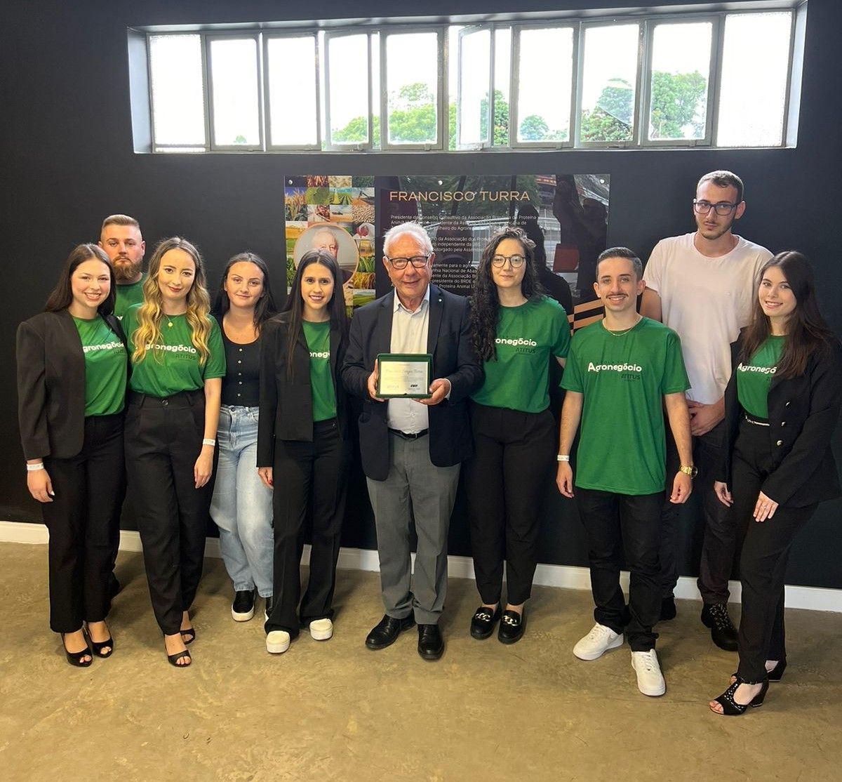 Campus homenageia grandes nomes do agronegócio