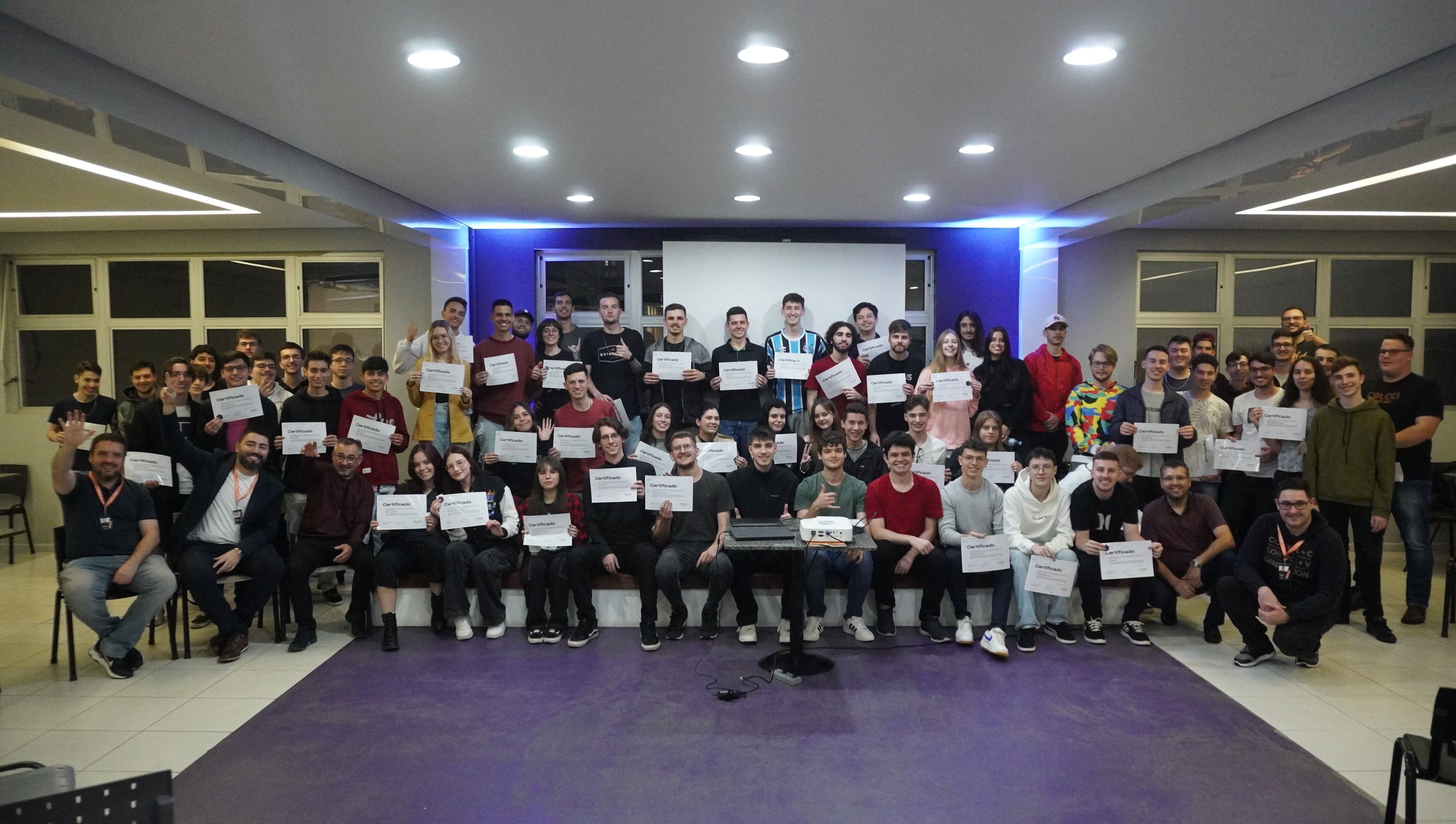 Em Passo Fundo, Alunos da Ciência da Computação recebem certificação do primeiro nanodegree