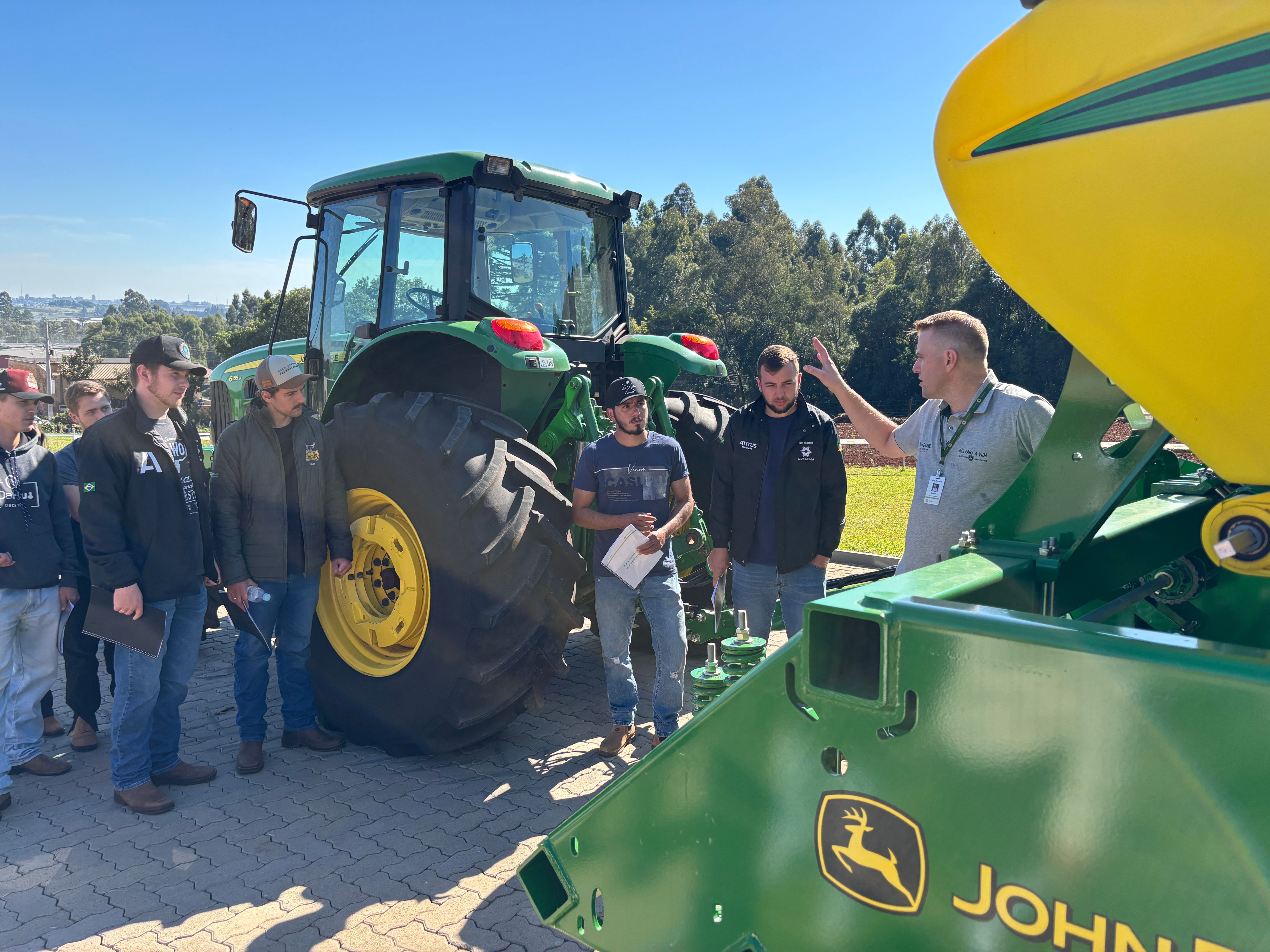 Atitus e SLC Máquinas John Deere iniciam atividades do Centro de Treinamento de Operadores e Manutenção de Máquinas Agrícolas